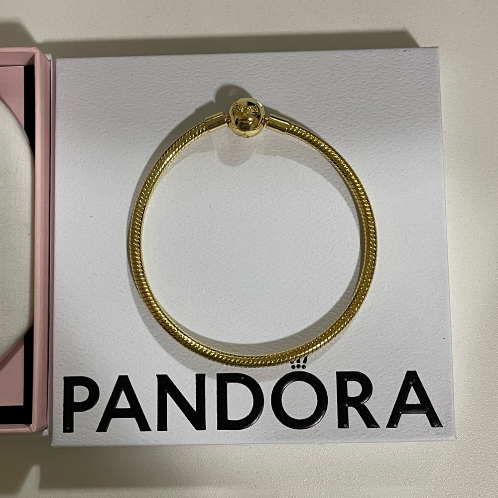 Pandora’s 14k gold plated bracelet